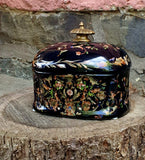 edle Porzellanschatulle barock